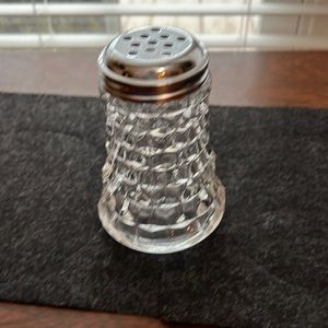 Parmesan cheese dispenser in Fostoria American cubist